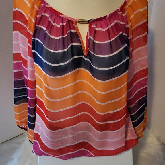 Banana Republic Blouse Size medium - Picture 1 of 4